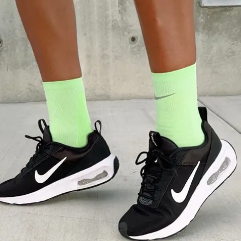 Nike Air Max INTRLK Lite sko